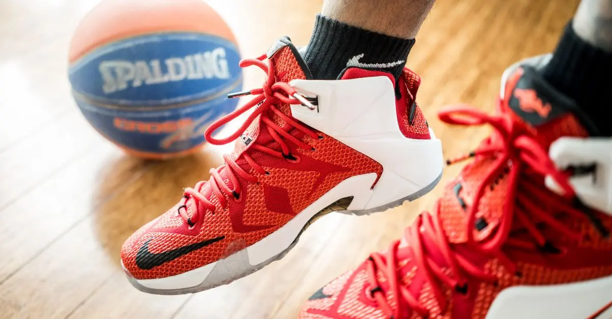 Comment Choisir son Équipement de Basketball : Guide Pratique