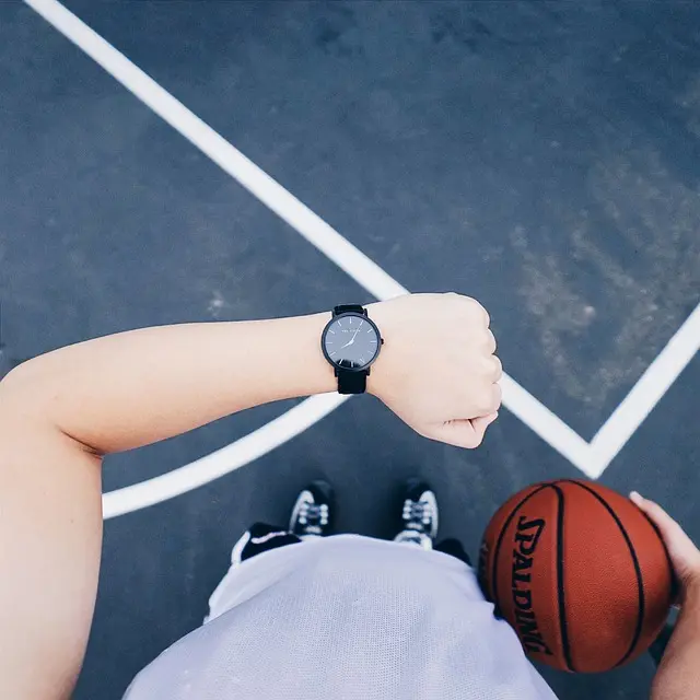 Comment Analyser les Performances des Joueurs de Basketball