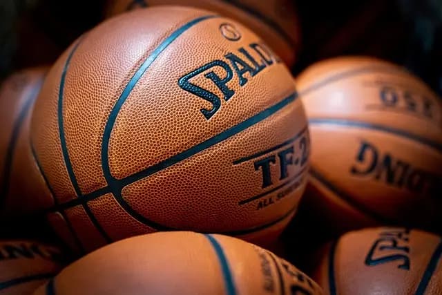 Comment Devenir un Fan de Basket Passionné : Guide Complet