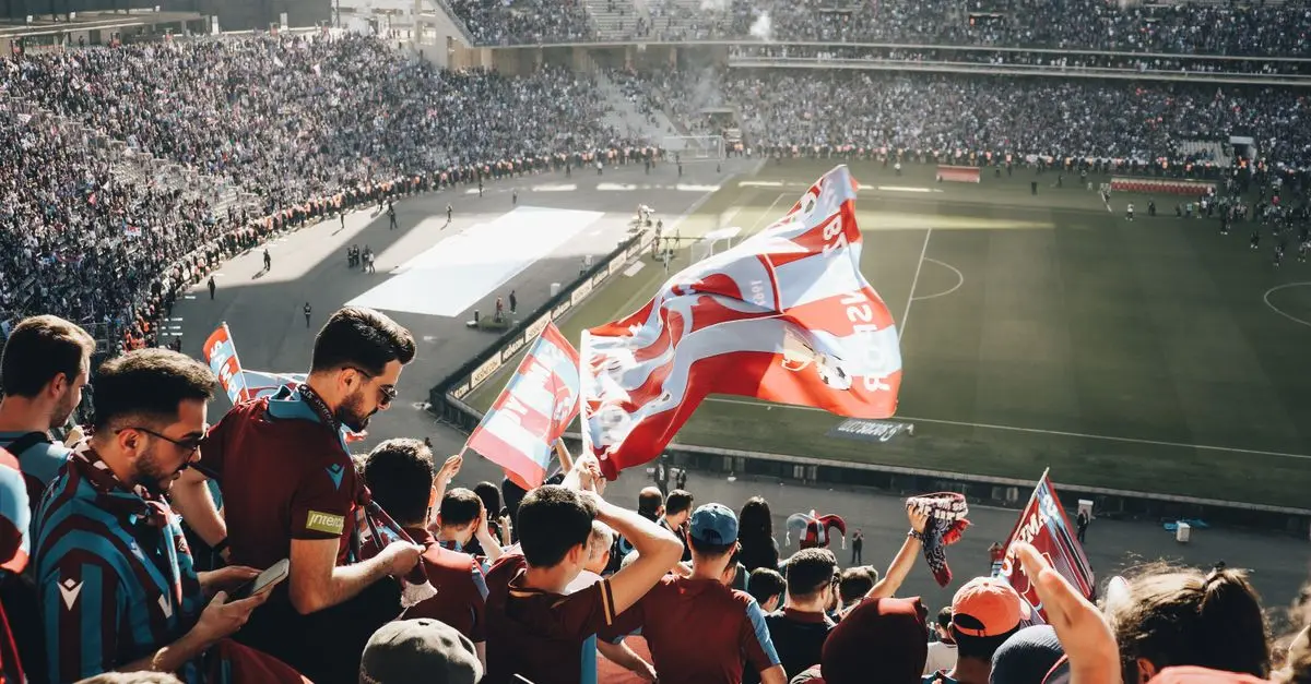Comment Créer des Chants de Supporters Inoubliables au Basketball