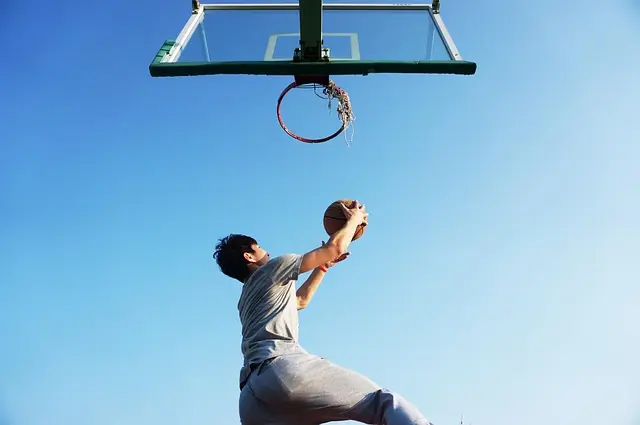 Comment Évaluer les Performances des Joueurs au Basketball