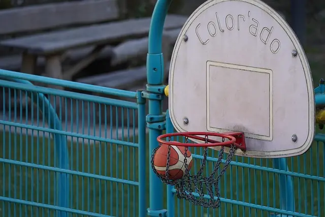 Comment Analyser les Performances des Joueurs de Basketball