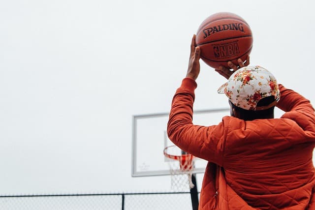 Comment Analyser les Statistiques des Joueurs de Basketball